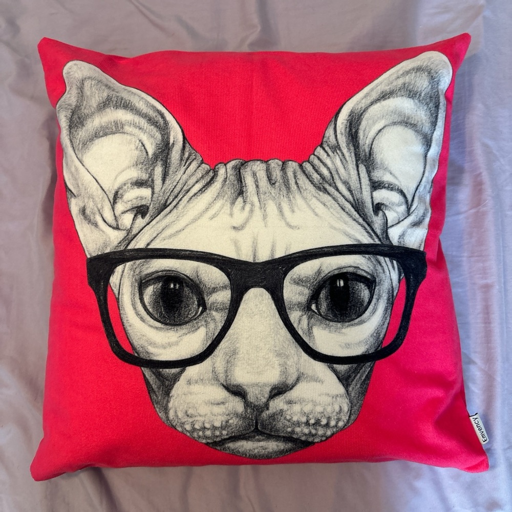 Stylish Cat Pillow with Glasses - Pink